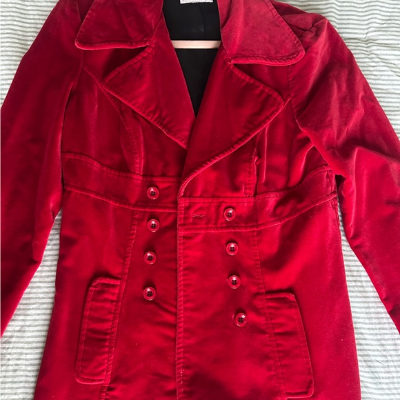 XOXO Red Velvet Double-Breasted Trench Coat - Picture 2 of 4
